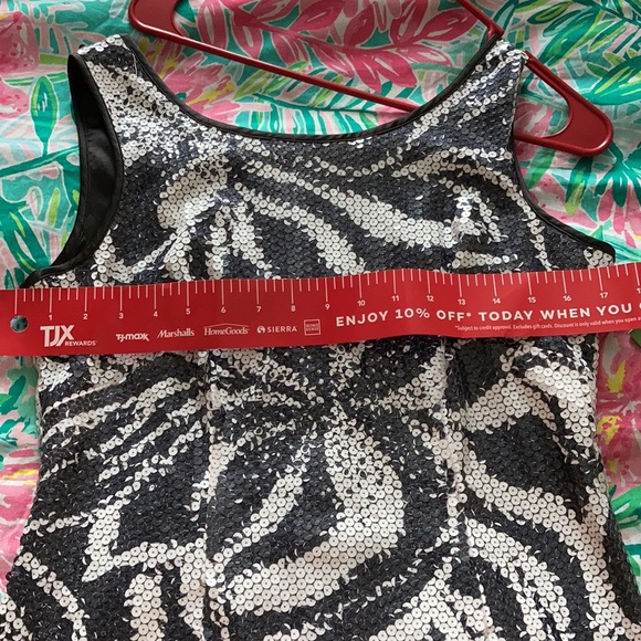 NWT Lilly Pulitzer Delia Dress Size 6 - Picture 6 of 6